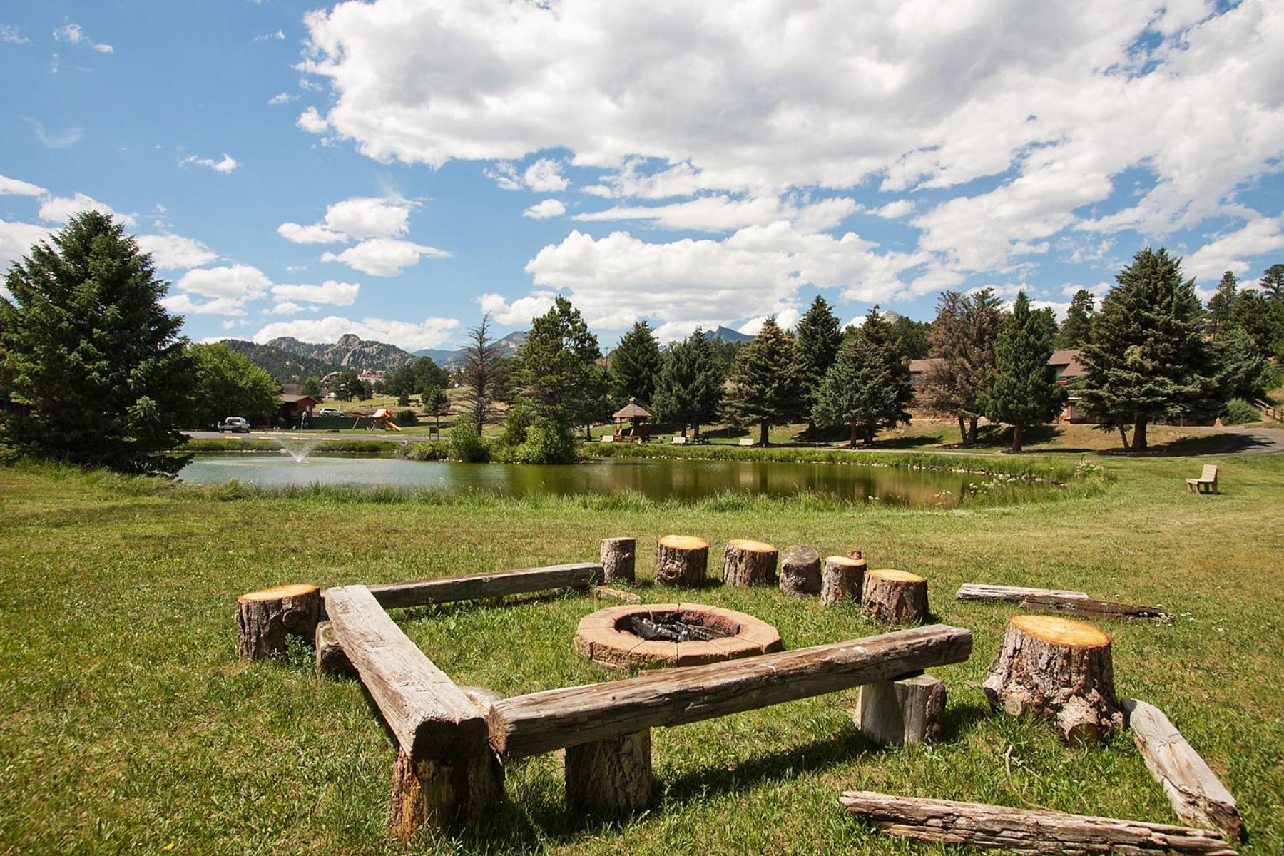 Discovery Lodge Estes Park Exteriér fotografie